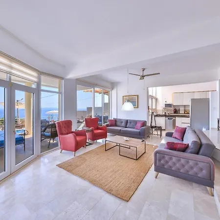 For 6 People With A View Of Kas,goekseki Location Villa Gokceoren (Antalya)