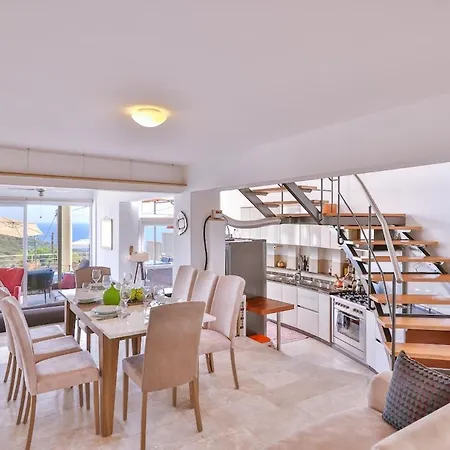 For 6 People With A View Of Kas,goekseki Location